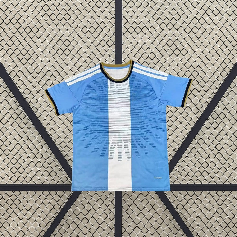 Maglia Argentina 26-27, edizione commemorativa Lionel Messi