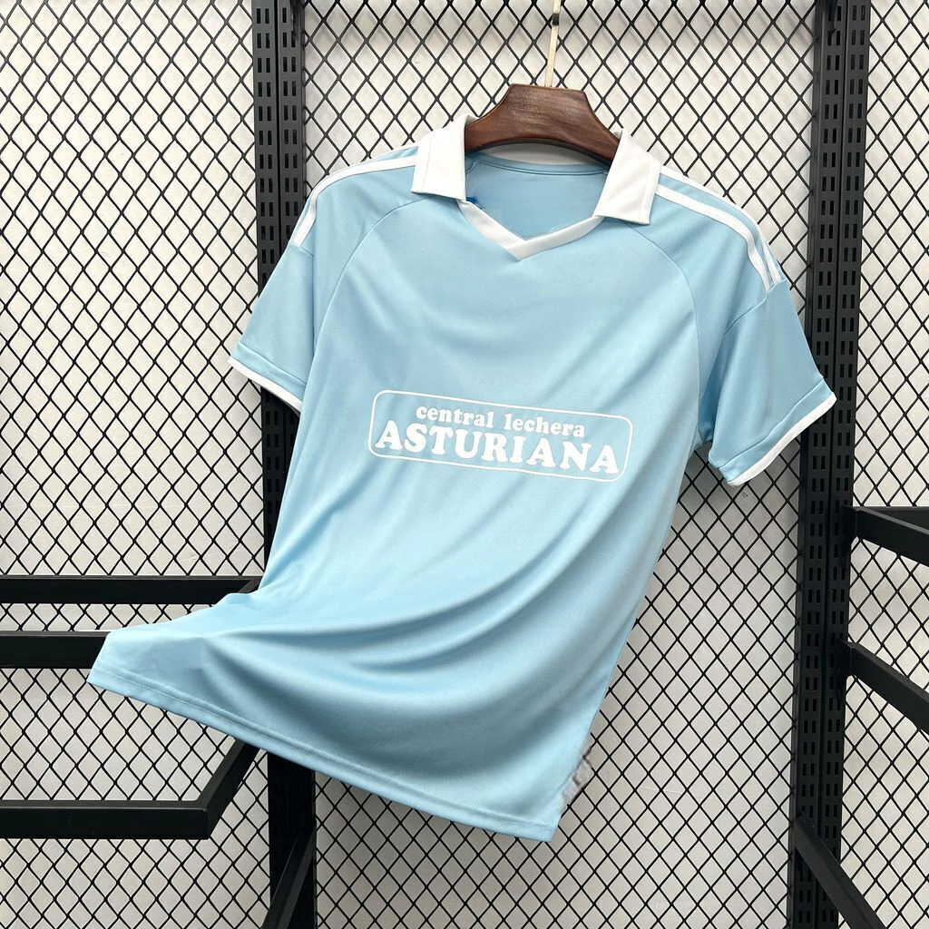 Camiseta Real Oviedo 26-27 Aniversario 100 años en azul claro vista frontal