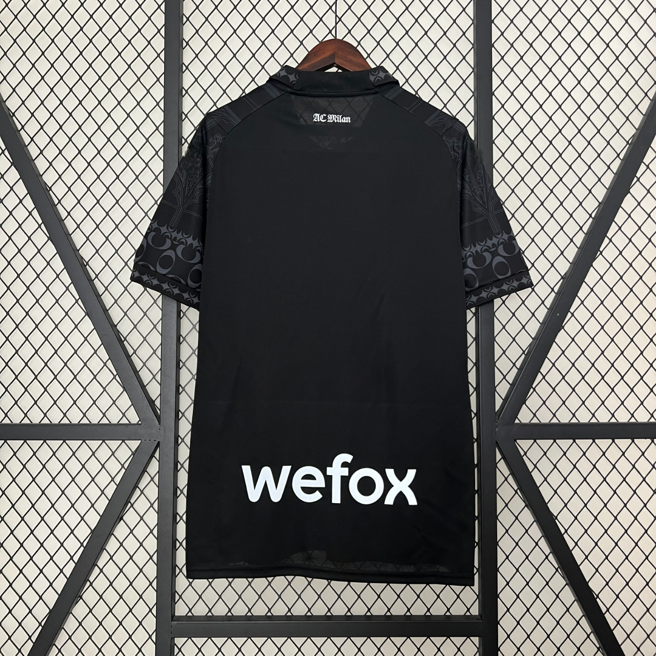 Camiseta AC Milan 23-24, Edición Especial Pleasures Negro
