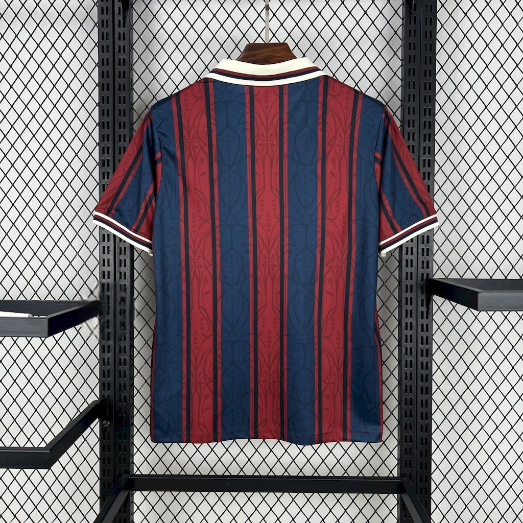 Maglia Barcellona 25-26, Edizione modernista