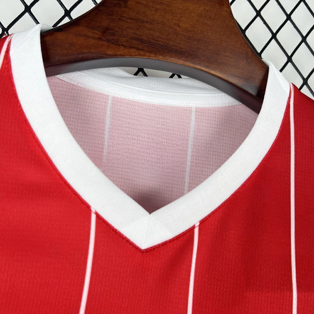 Camiseta Sporting de Gijón 25-26, Edición especial (Versión retro)