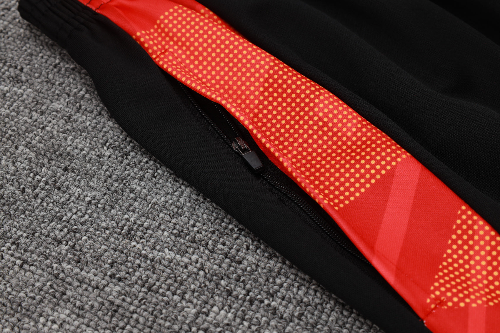 Chandal Bayern Munich 24-25, cremallera completa, Modelo 1