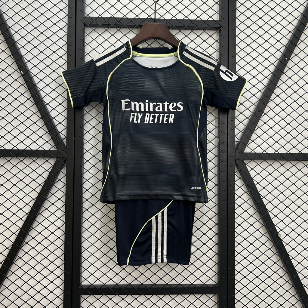 Pack Trío de Equipaciones R.M. Niño 25-26 (Local + Visitante + 3ª)