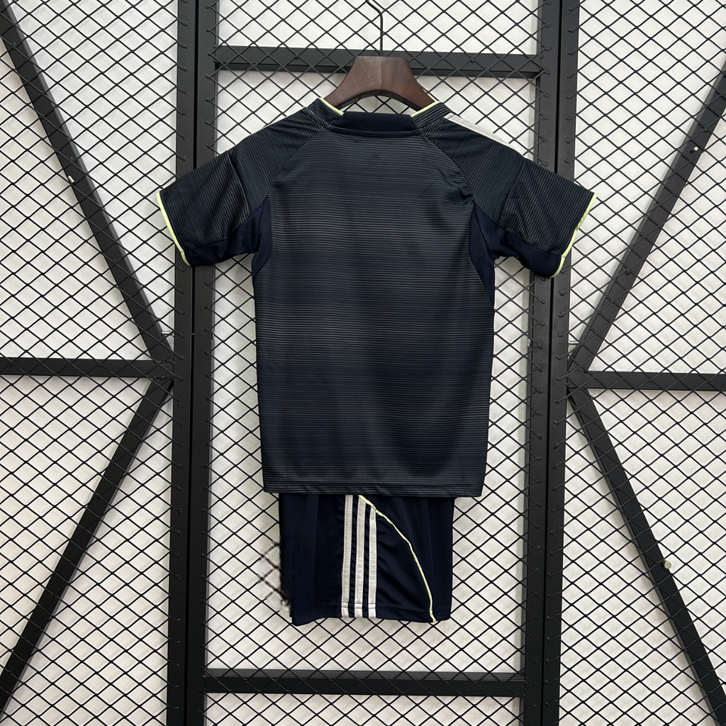 Pack Trío de Equipaciones R.M. Niño 25-26 (Local + Visitante + 3ª)