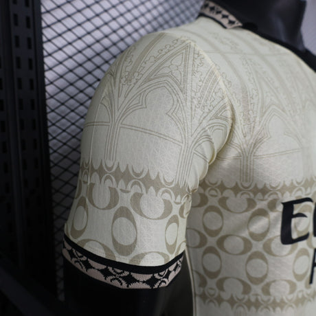 Camiseta AC Milan 23-24, Edición Especial Pleasures (Player Version) (ENTREGA EN 24-72 HORAS)