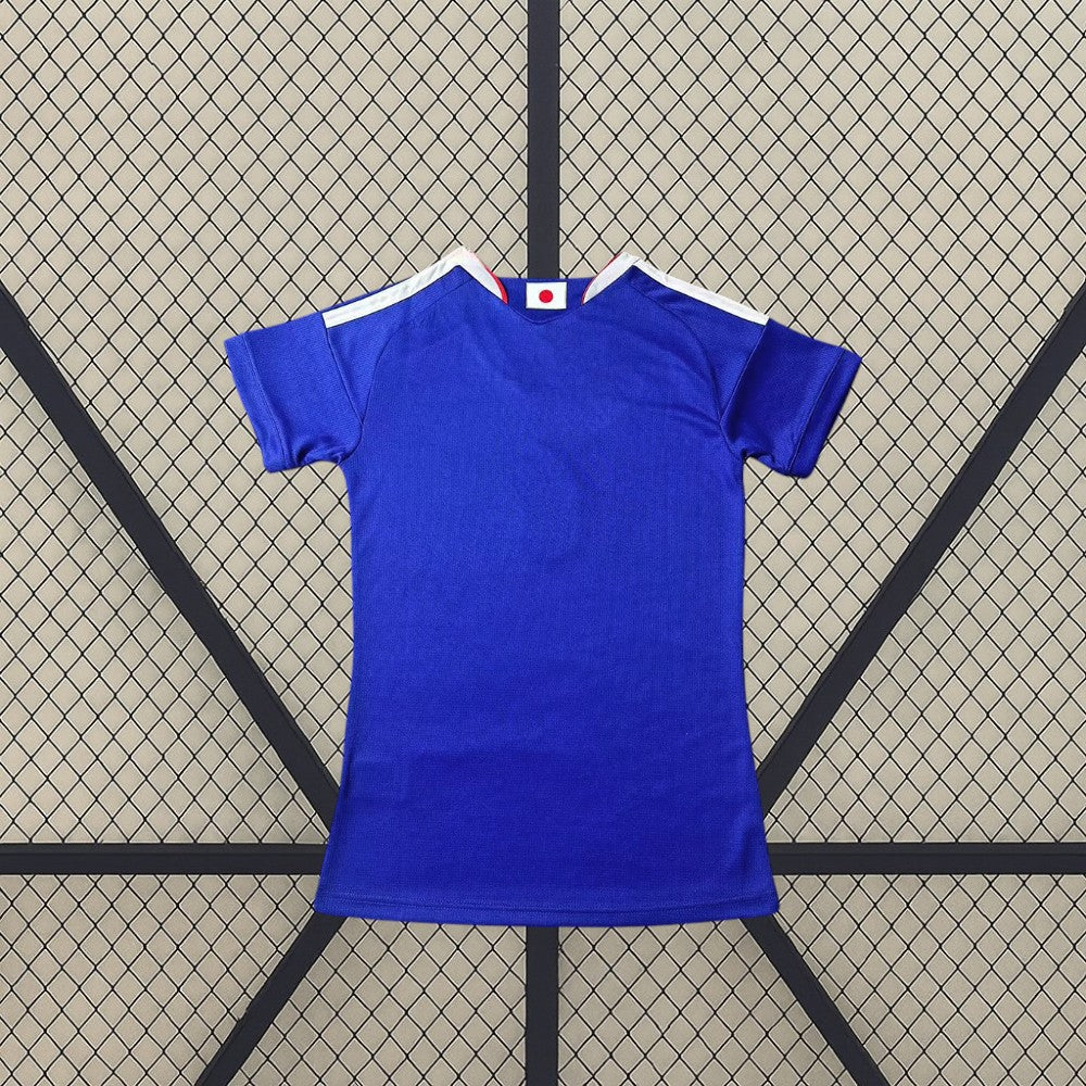 Vista trasera de la Camiseta Japón mujer 26-27 local Mundial 2026 en azul con detalle de bandera en el cuello