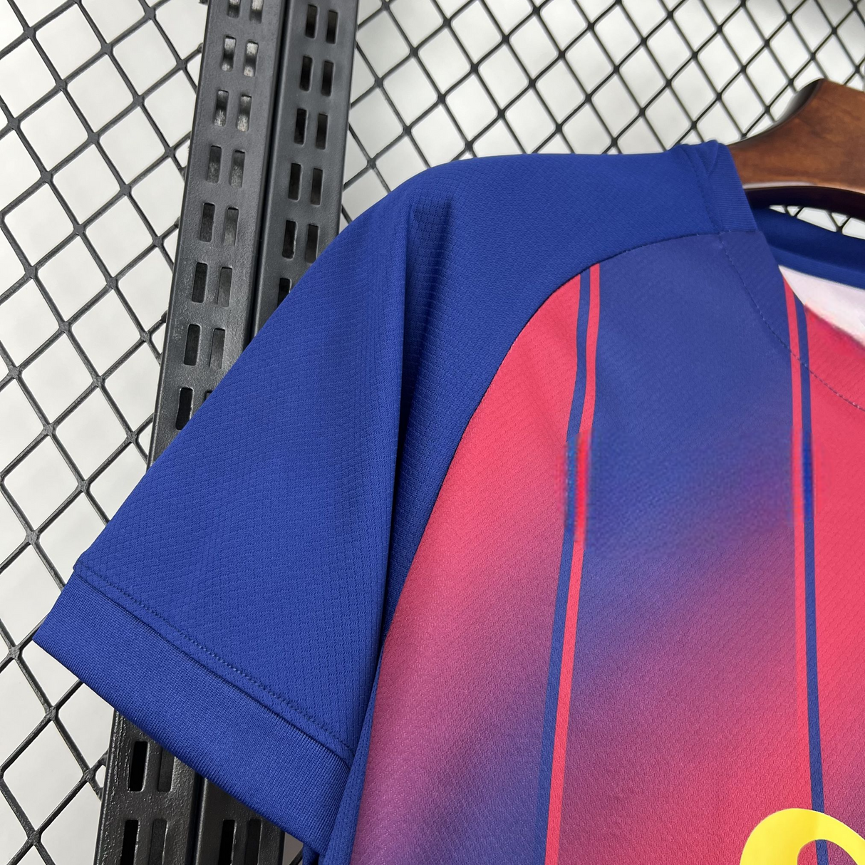 Camiseta Barcelona 25-26, Local Edición Especial Olivia Rodrigo