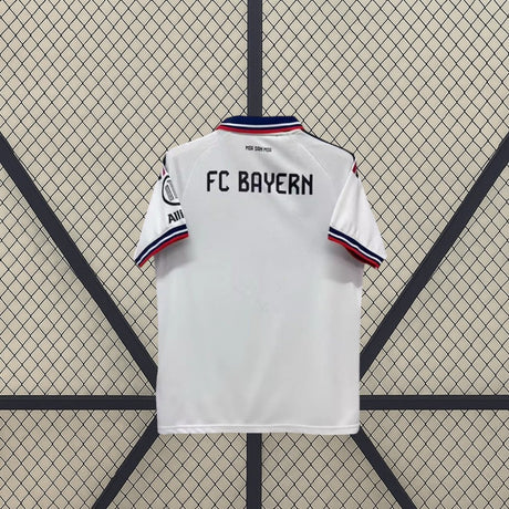 Camiseta Bayern Munich 26-27, Alternativa