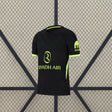 Camiseta Atlético de Madrid 25-26 Visitante vista frontal en negro con detalles verde lima
