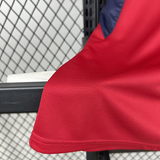 Detalle del tejido rojo de la Camiseta Chequia 26-27 Local Mundial 2026