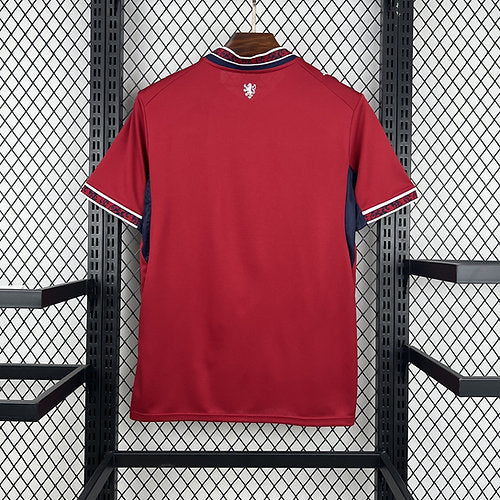 Camiseta Chequia 26-27 Local Mundial 2026 vista trasera en color rojo