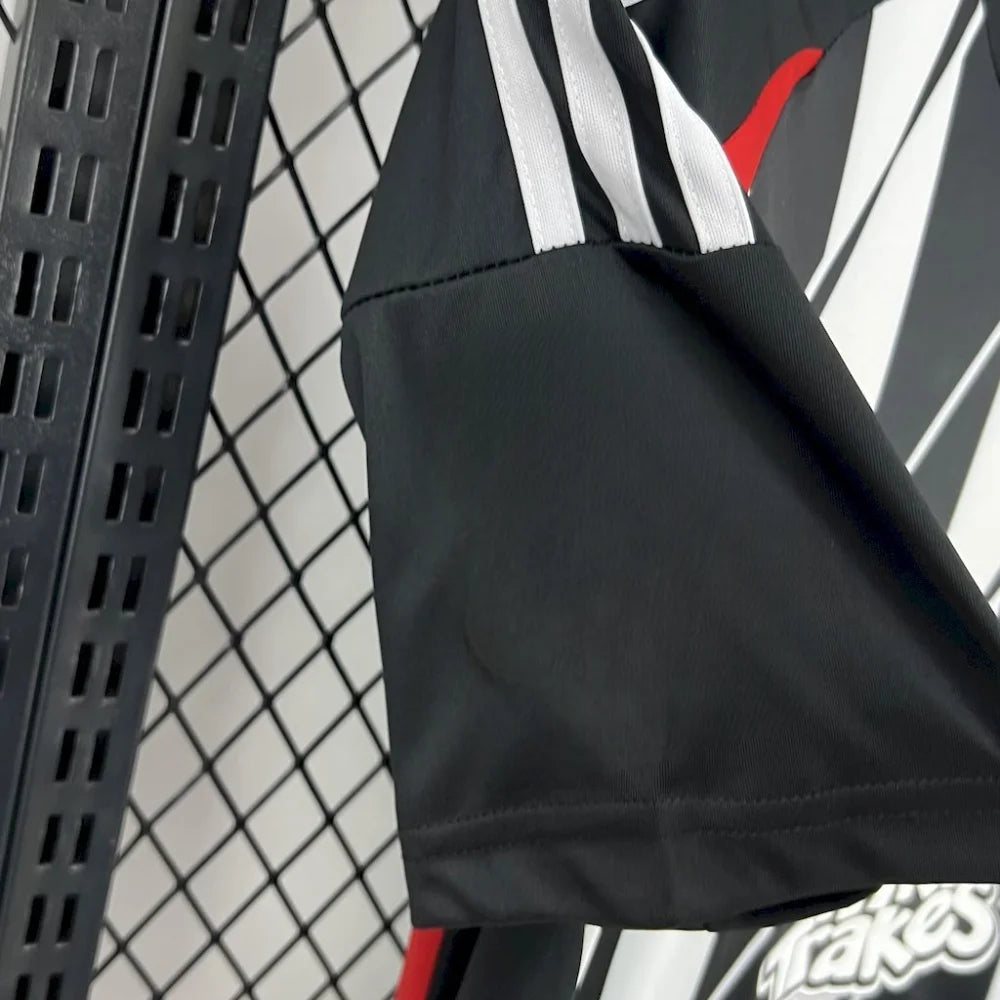 Camiseta Club de Cuervos 25-26 Local Camiseta Fan