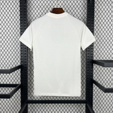 Camiseta España 26-27 Casual Edición Especial vista trasera en color blanco roto