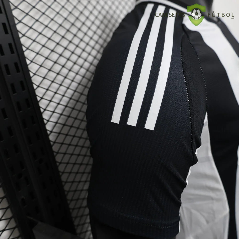 Maglia Newcastle 24-25 Home (versione Player) da calcio
