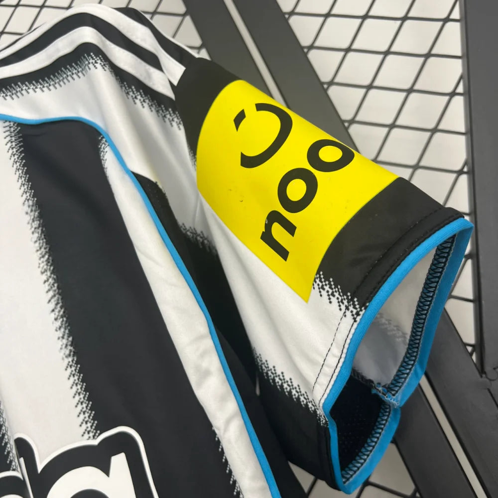 Camiseta Newcastle 25-26 Local Camiseta Fan