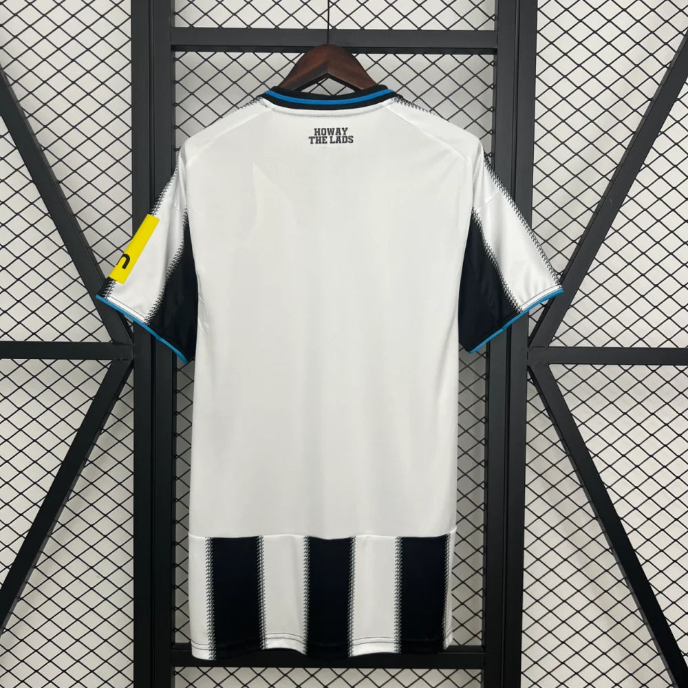 Camiseta Newcastle 25-26 Local Camiseta Fan