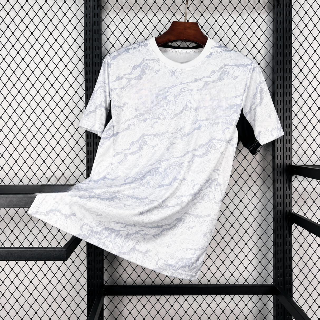 Camiseta Nueva Zelanda 26-27 local Mundial 2026 vista frontal en blanco con estampado gris y paneles negros