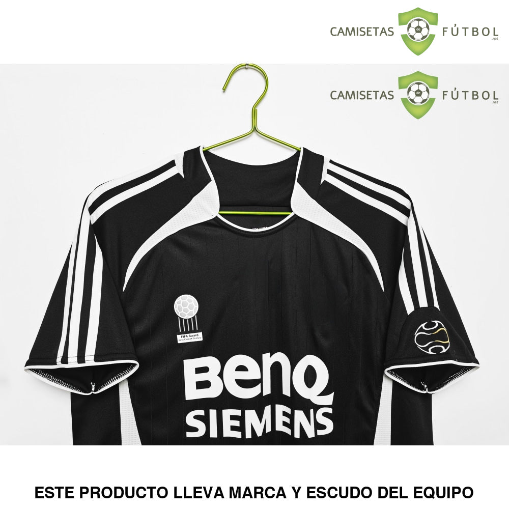 Camiseta Real Madrid 06-07 Visitante (Versión Retro) Sin Personalización