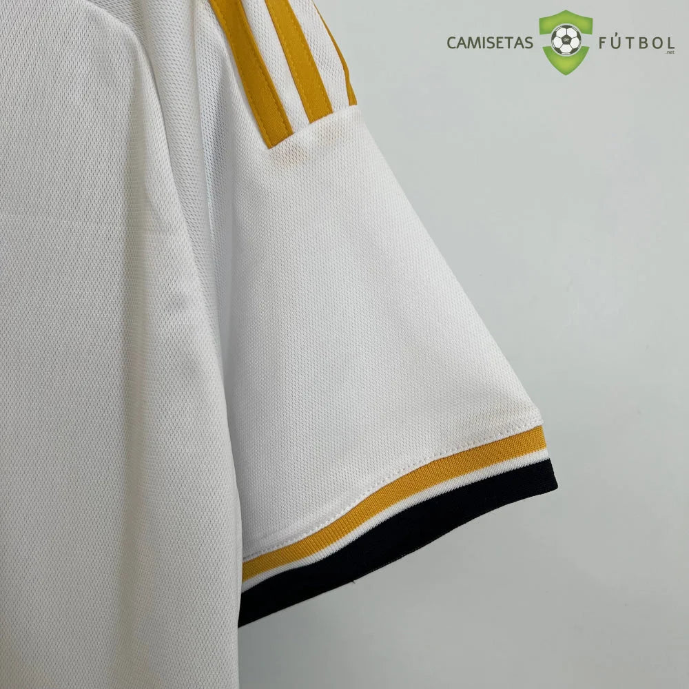 Camiseta R.m. 23 - 24 Local De Futbol