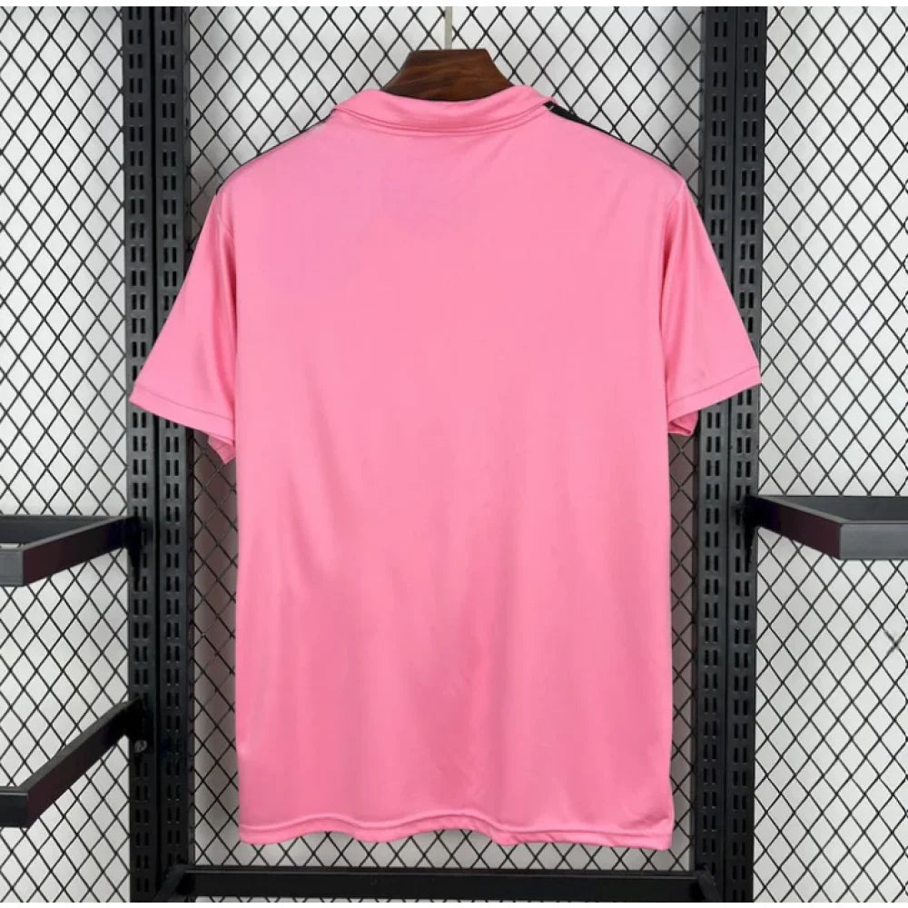 Camiseta R.M. 25-26 Edición Especial Rosa. Camiseta Fan