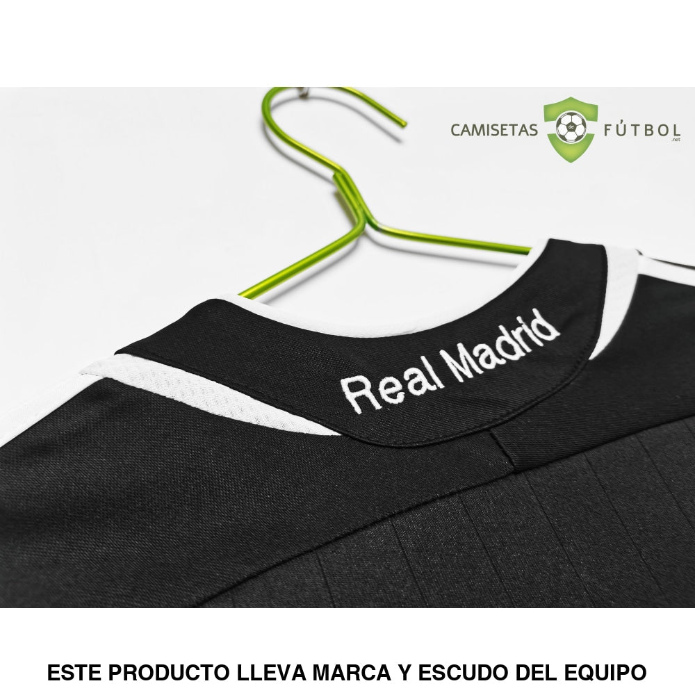 Camiseta Real Madrid 06-07 Visitante (Versión Retro) Sin Personalización