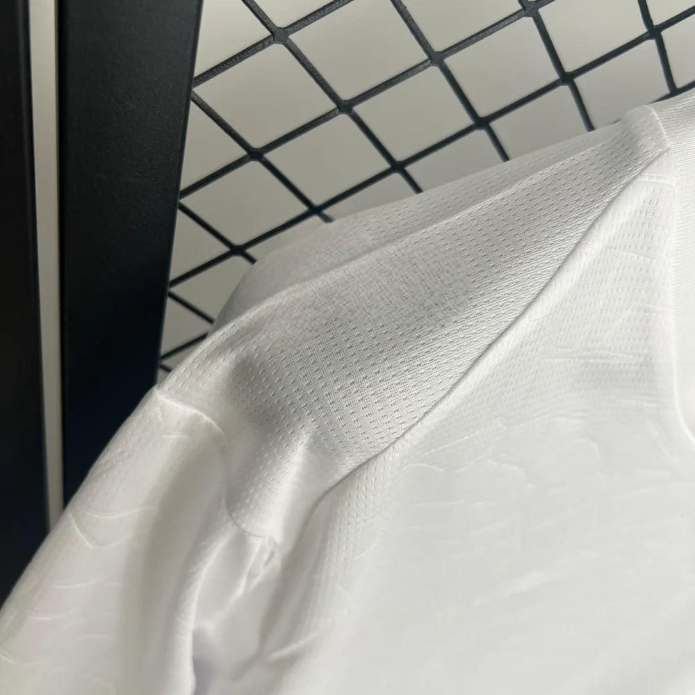 Camiseta Valencia 25-26 Local Camiseta Fan