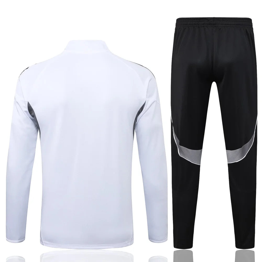Chandal Alemania 25-26 cremallera completa Modelo 4 Chandal Cremallera Completa