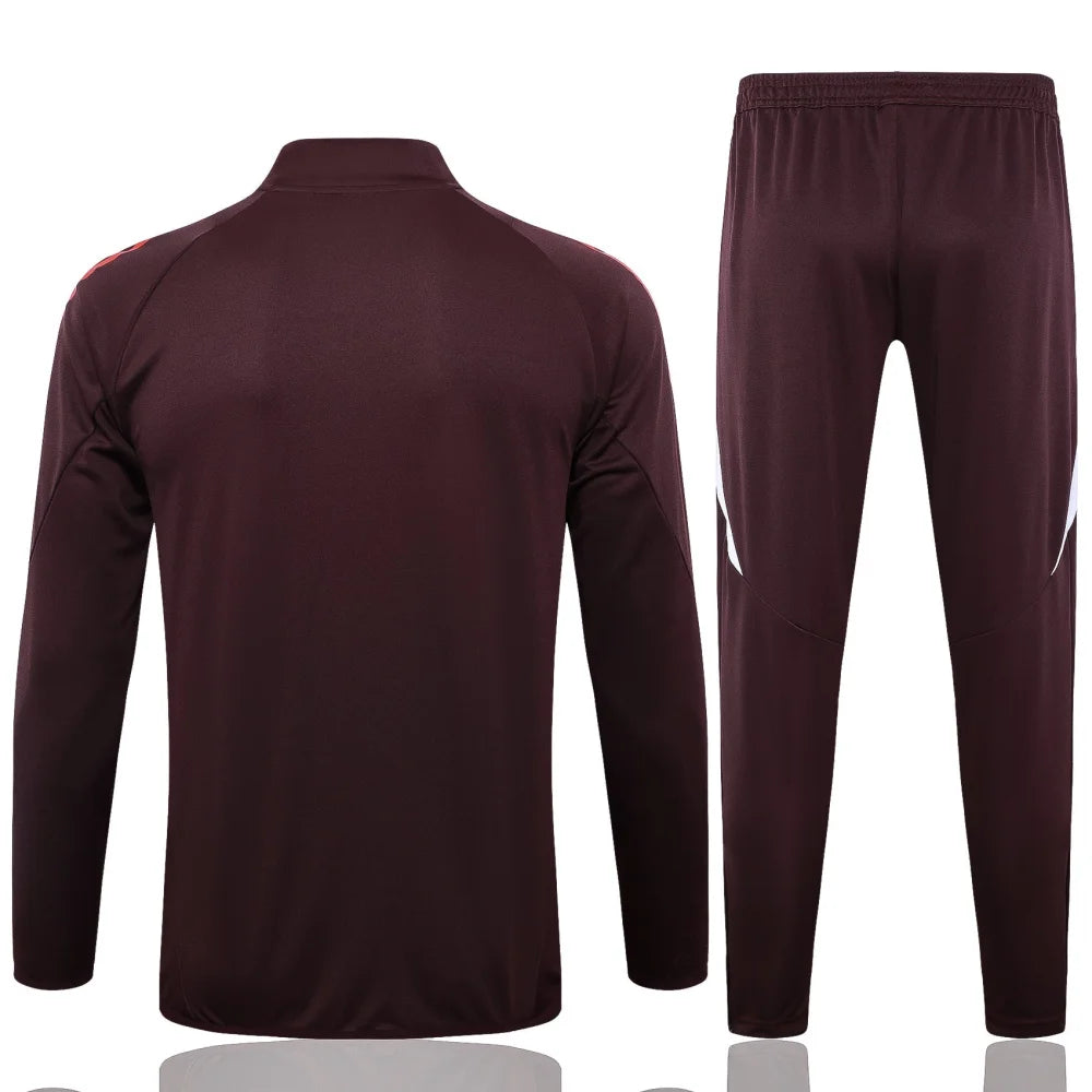Chandal Bayern Munich 24-25 cremallera completa Modelo 2 Chandal Cremallera Completa