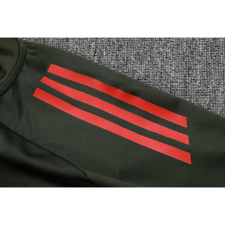 Chandal Bayern Munich 25-26 cremallera completa Modelo 4 Chandal Cremallera Completa