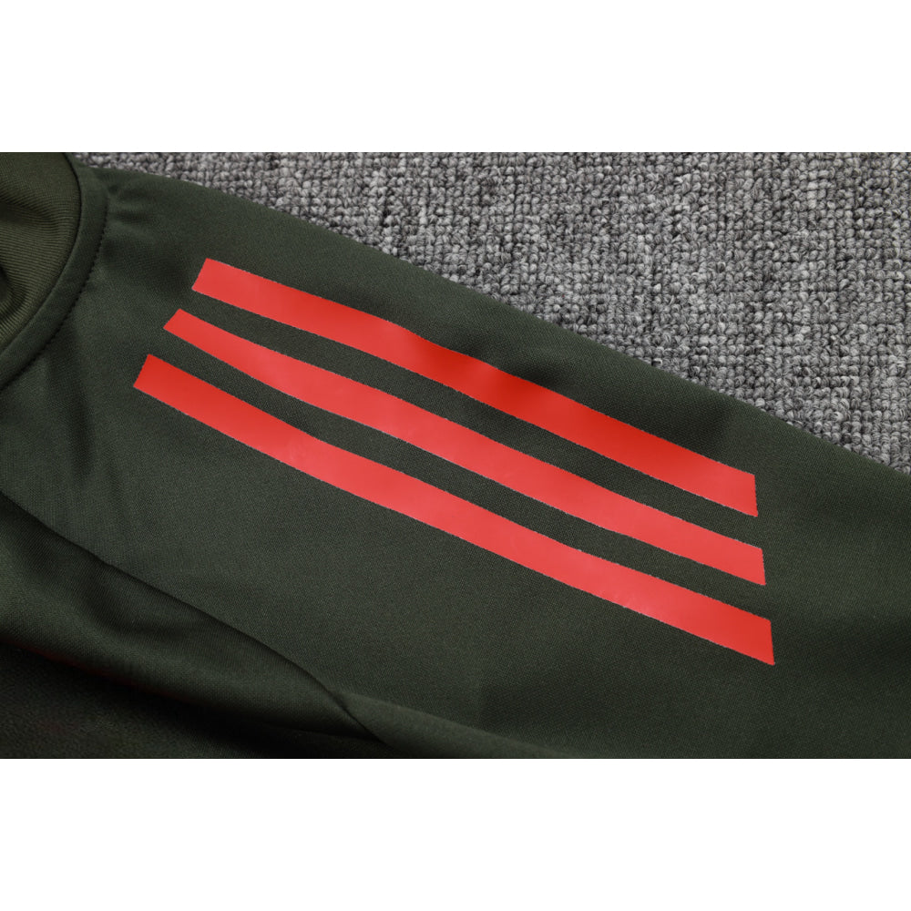 Chandal Bayern Munich 25-26 cremallera completa Modelo 4 Chandal Cremallera Completa