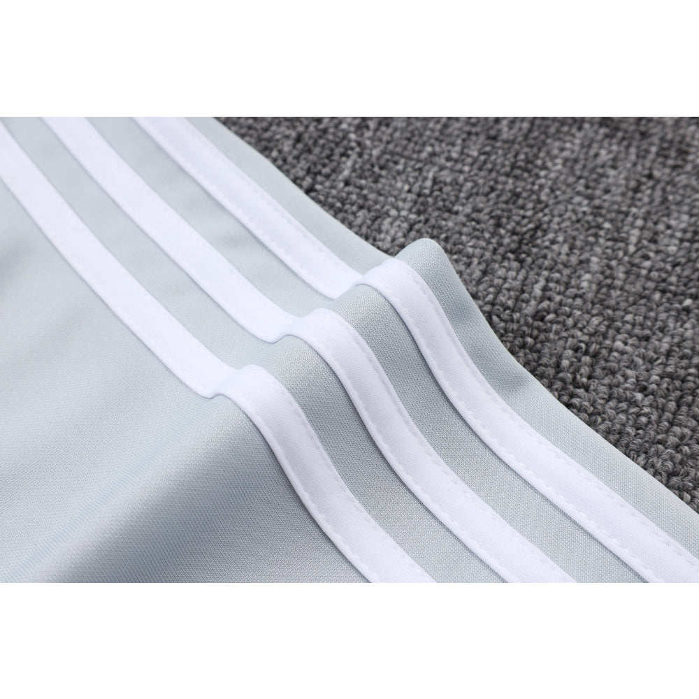 Chandal Bayern Munich 25-26 cremallera completa Modelo 7 Chandal Cremallera Completa