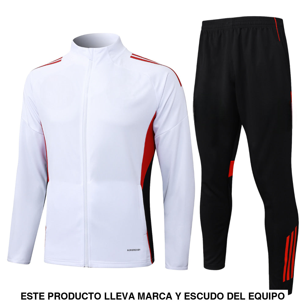 Chandal Bayern Munich 25-26 cremallera completa Modelo 8 Chandal Cremallera Completa