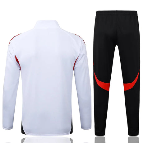 Chandal Bayern Munich 25-26 cremallera completa Modelo 8 Chandal Cremallera Completa