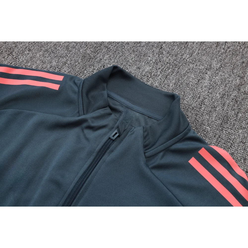 Chandal Bayern Munich 25-26 cremallera completa Modelo 9 Chandal Cremallera Completa