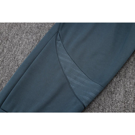 Chandal Bayern Munich 25-26 cremallera completa Modelo 9 Chandal Cremallera Completa