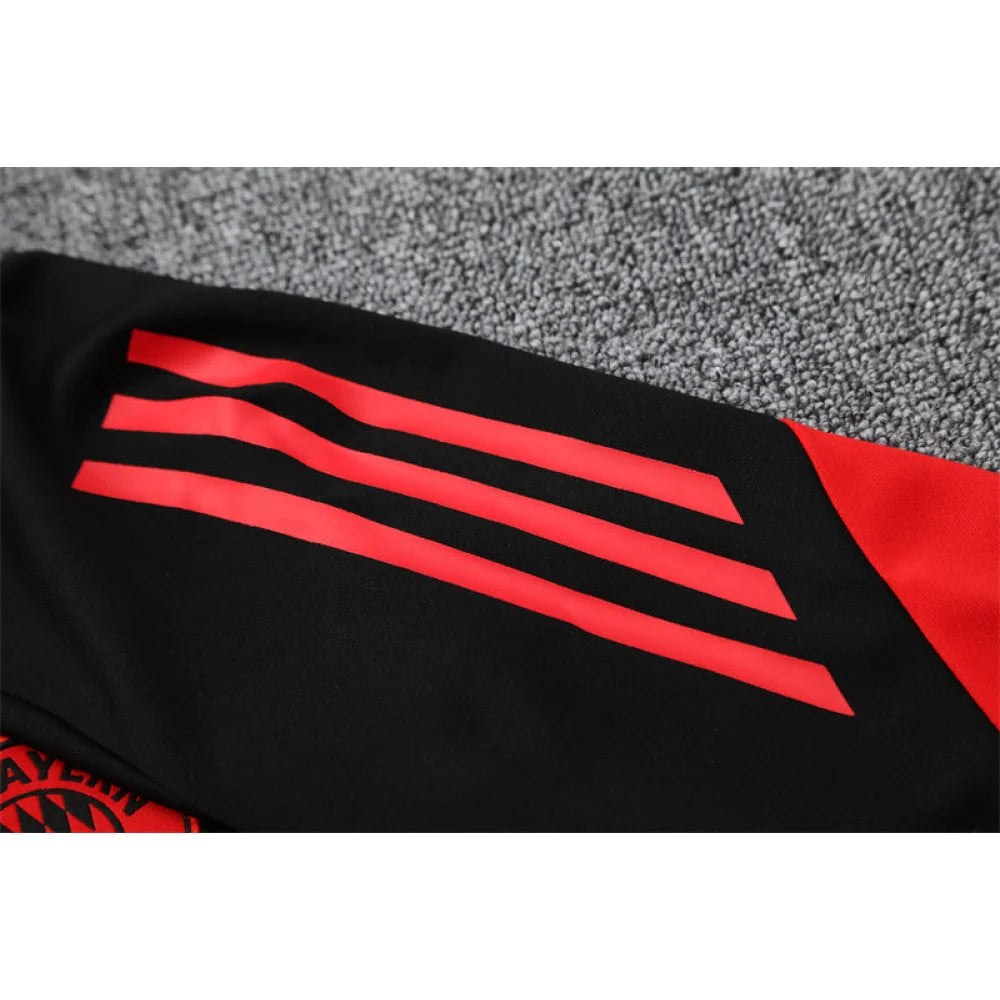 Chandal Bayern Munich 25-26 media cremallera Modelo 1 Chandal Media Cremallera