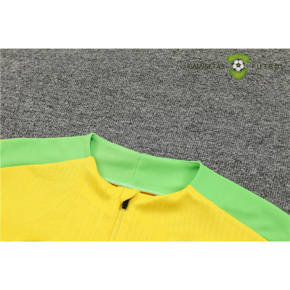 Chandal Brasil 24-25 Media Cremallera Modelo 1 Ropa Deportiva