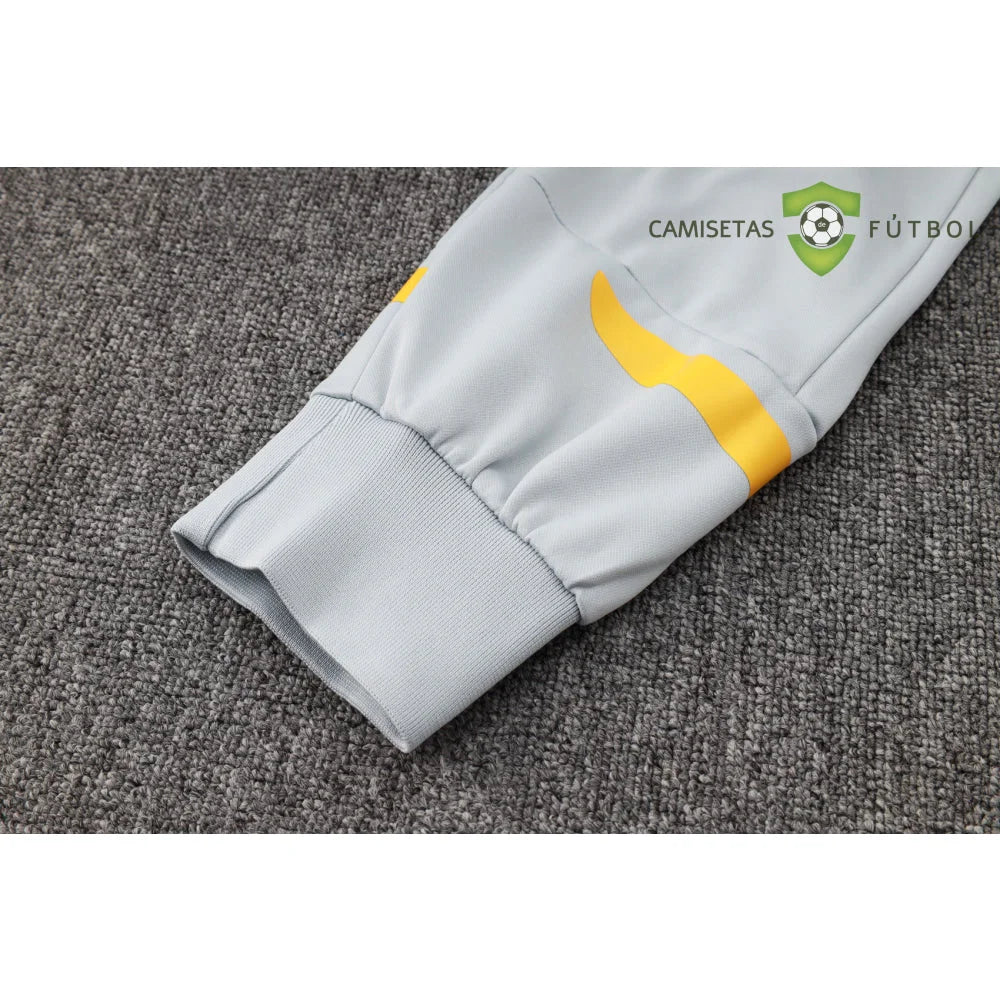 Chandal R.m. 24-25 Cremallera Completa Con Capucha Modelo 1 Ropa Deportiva
