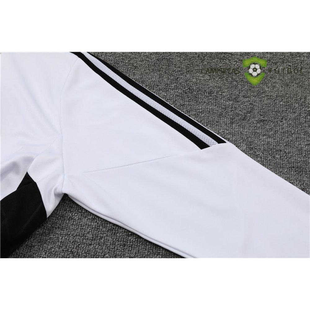 Chandal Real Madrid 22-23 Media Cremallera Modelo 7 Ropa Deportiva