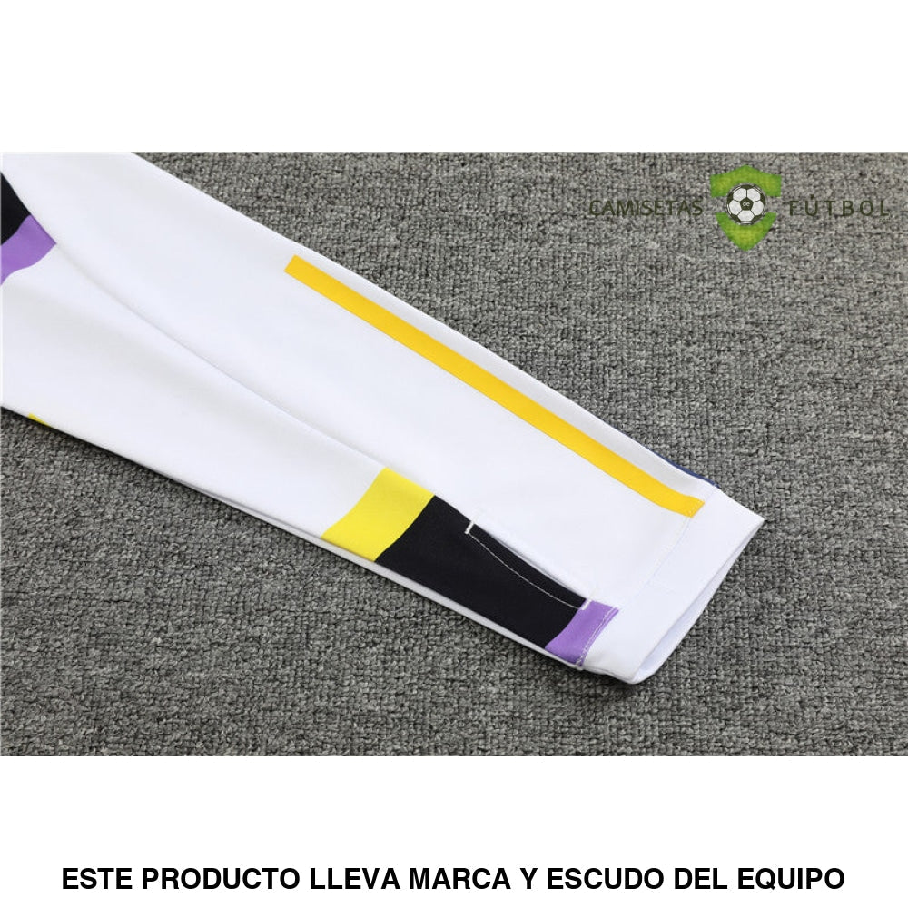 Chandal Real Madrid 23-24 Media Cremallera Modelo 4 Ropa Deportiva