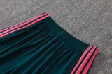 Detalle de la cintura elástica del pantalón del Chándal R.M. 26-27 Modelo 2