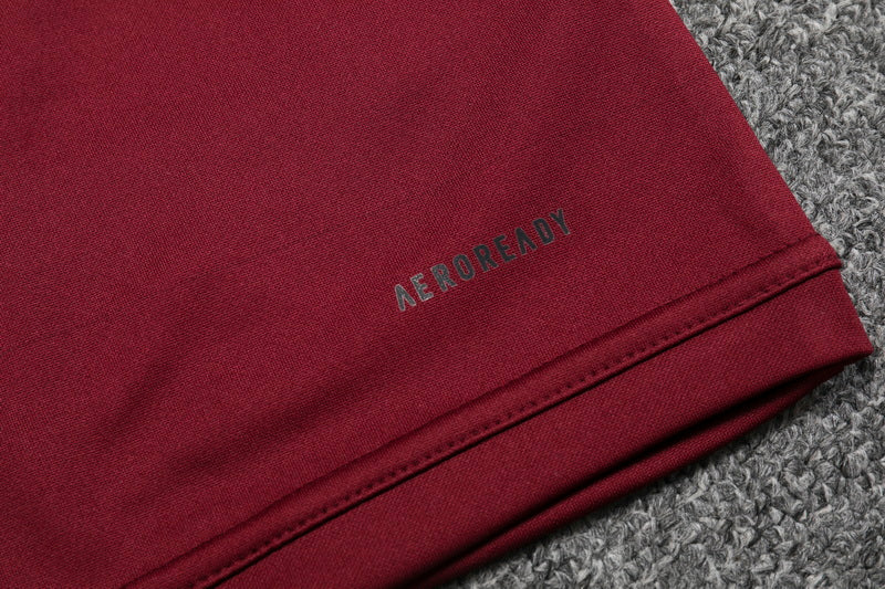 Chandal Manchester United 23-24, media cremallera, Modelo 9