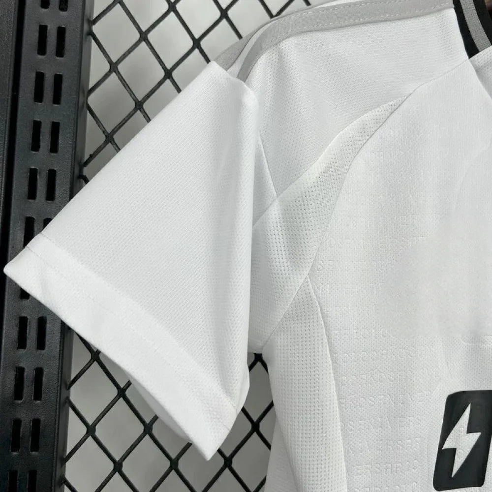 Equipación Colo-Colo 25-26 Local Niño Equipación Niño