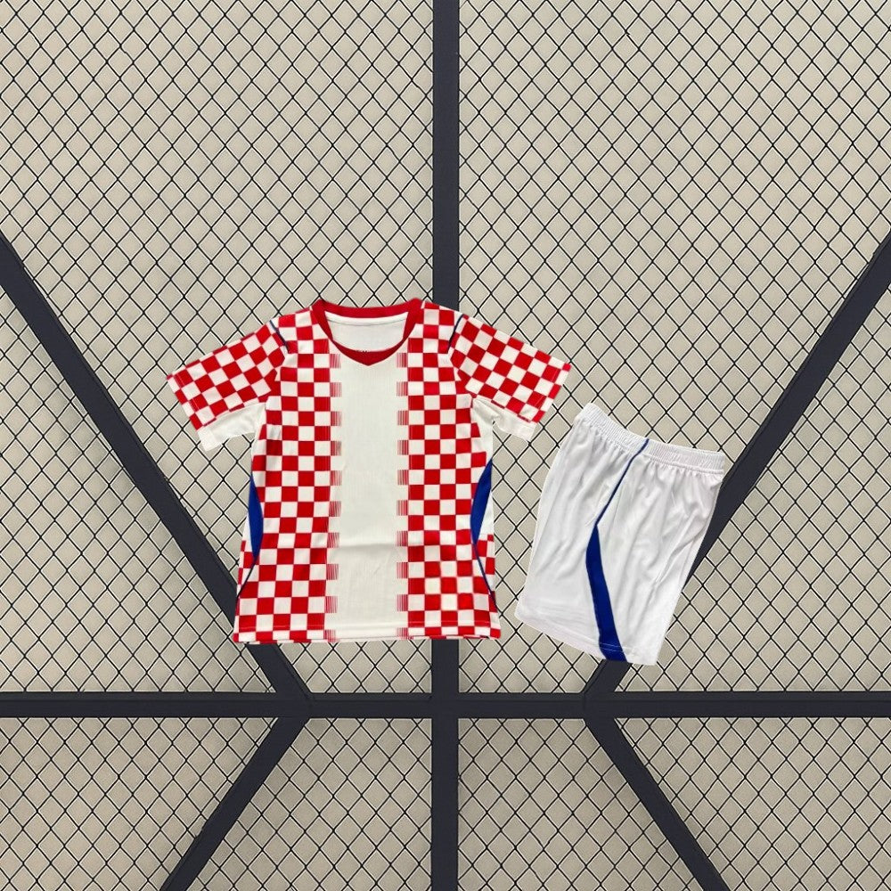 Equipación Croacia niño 26-27 local Mundial 2026 con camiseta de cuadros rojos y blancos y pantalón blanco