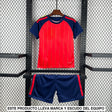 Vista frontal de la equipación España 26-27 local niño Mundial 2026