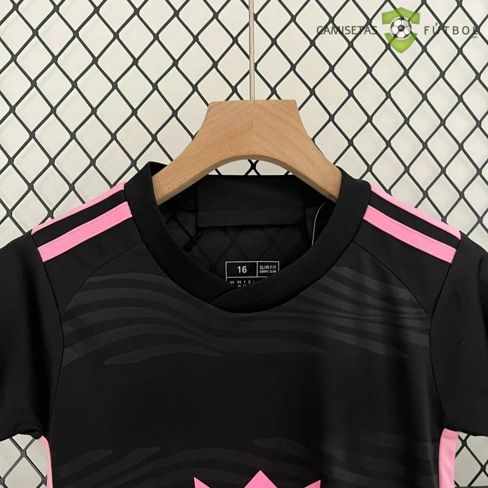 Equipación Inter Miami 24 - 25 Visitante Niño Parche Especial