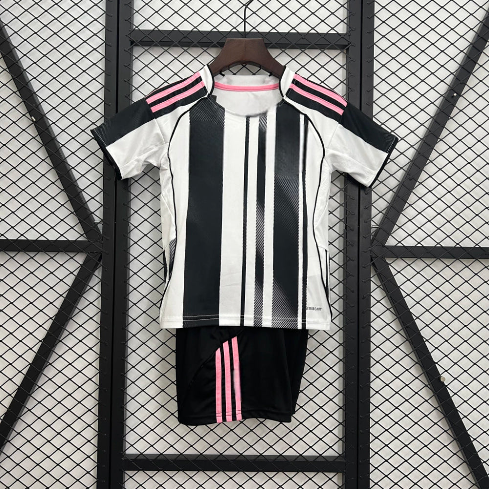 Equipación Juventus 25-26 Local Niño Equipación Niño