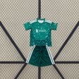 Equipación Liverpool 26-27 Portero Verde Niño con camiseta y pantalón en color verde