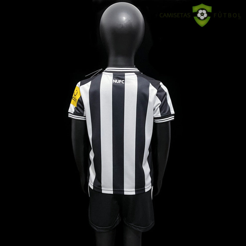 Kit Infantil Newcastle 23-24 Local Personalizado