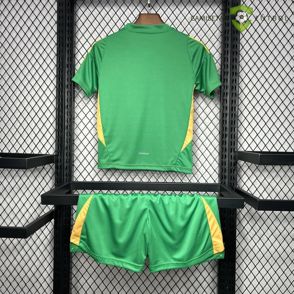 Equipación Newcastle 24-25 Portero Verde Niño Personalizado